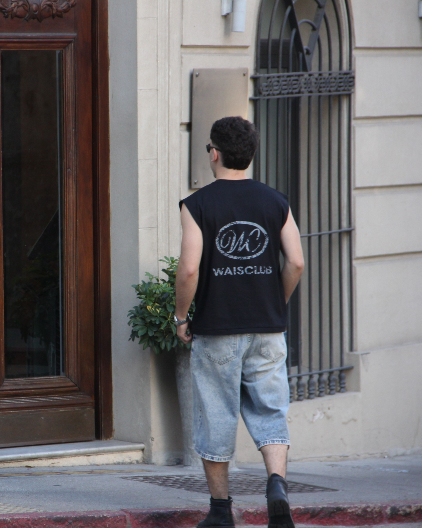 Musculosa Worn Black