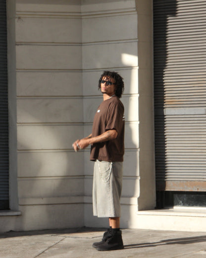 Remera Attitude and Confidence Brown