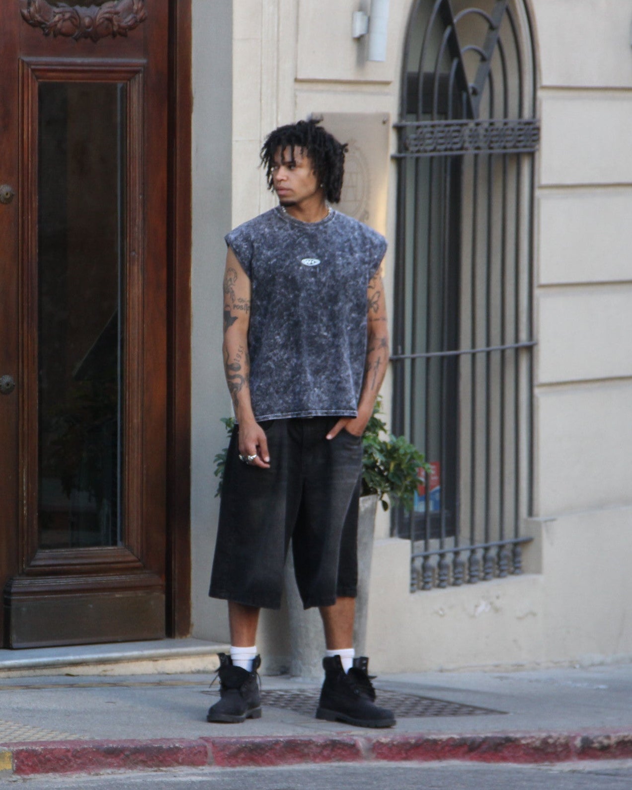 Musculosa Qualities Grey Washed